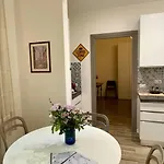 Le Di Cate E Max - Sole Apartment Florenz