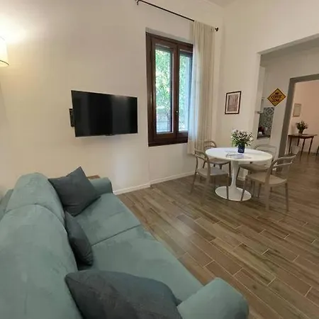 Le Di Cate E Max - Sole * Florence