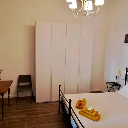 Le Di Cate E Max - Sole * フィレンツェ